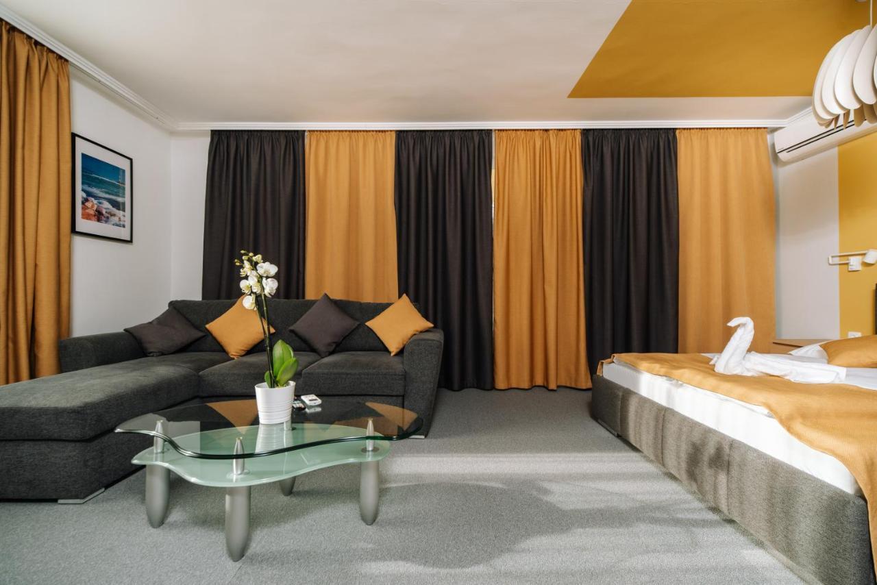 Topaz Apartmanhazak Балатондьєрек Екстер'єр фото